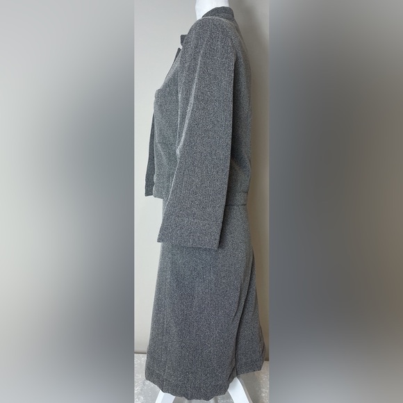 CHANEL Suit Skirt Set - Picture 8 of 15